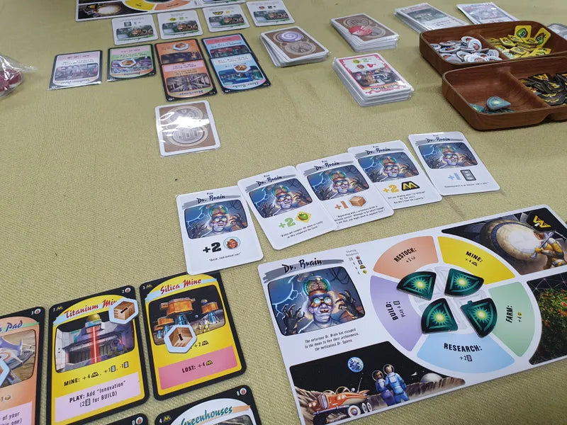 Moon Colony Bloodbath [Board Game]