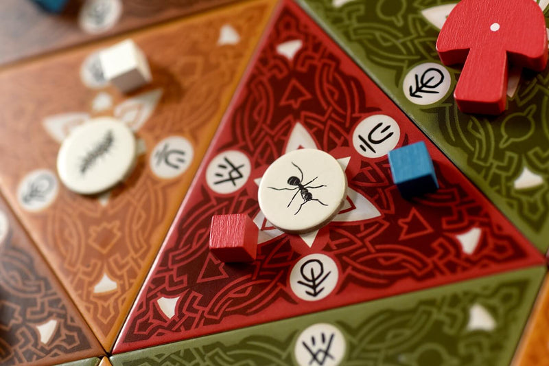 Mycelia: Standard Edition - The Strategic Mushroom Game [Board Game]