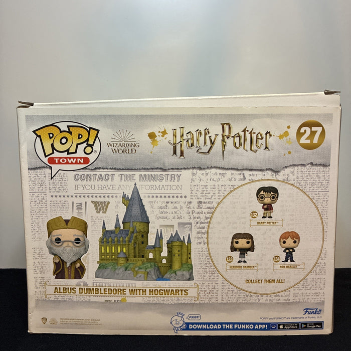 Funko Pop! Town: Harry Potter - Albus Dumbledore with Hogwarts