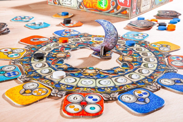 Nova Luna Board Game
