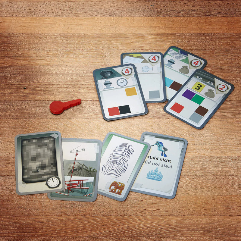 The Key: Theft in Cliffrock Villa [Board Game]